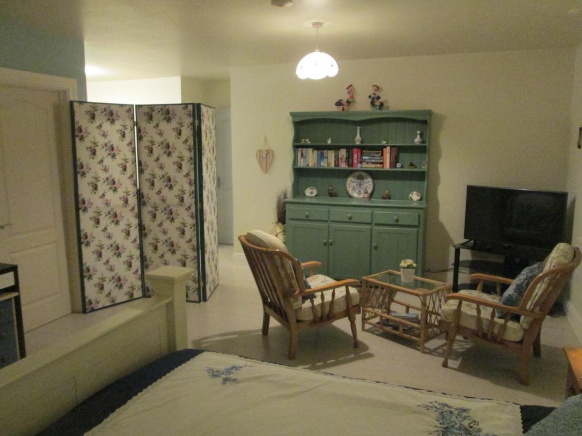 The Willow Room Ashford Dış mekan fotoğraf